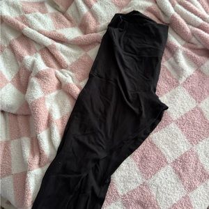 Size 18 lululemon Align 28” leggings black
